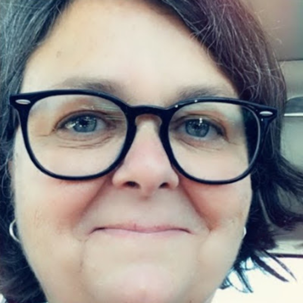 Meet your Posher, Renee